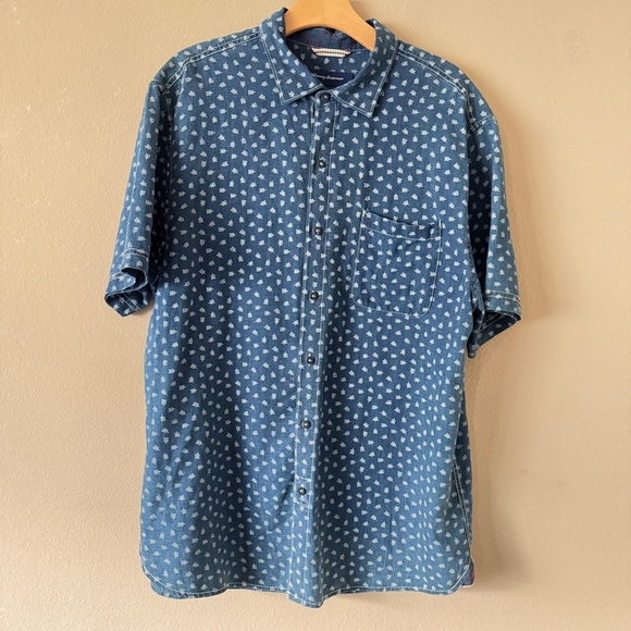 Tommy Bahama Other - Tommy Bahama Blue Print Men's Shirt Size L